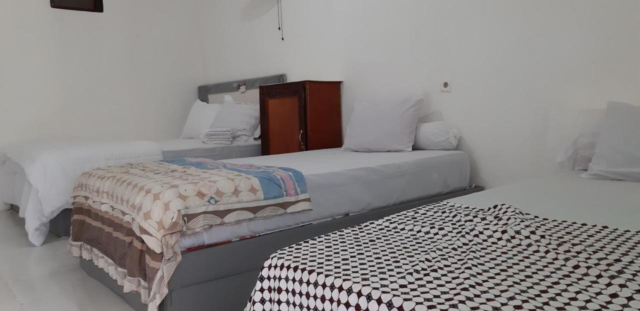 Diyah Homestay Kuta  Exterior photo